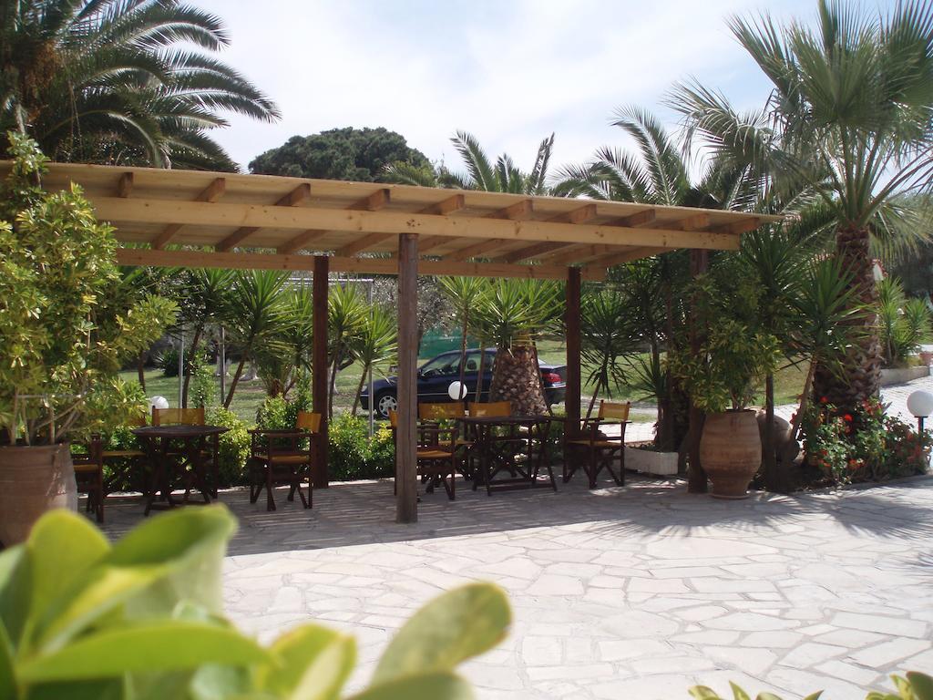 Kopsis Beach Hotel بيفكوهوري المظهر الخارجي الصورة